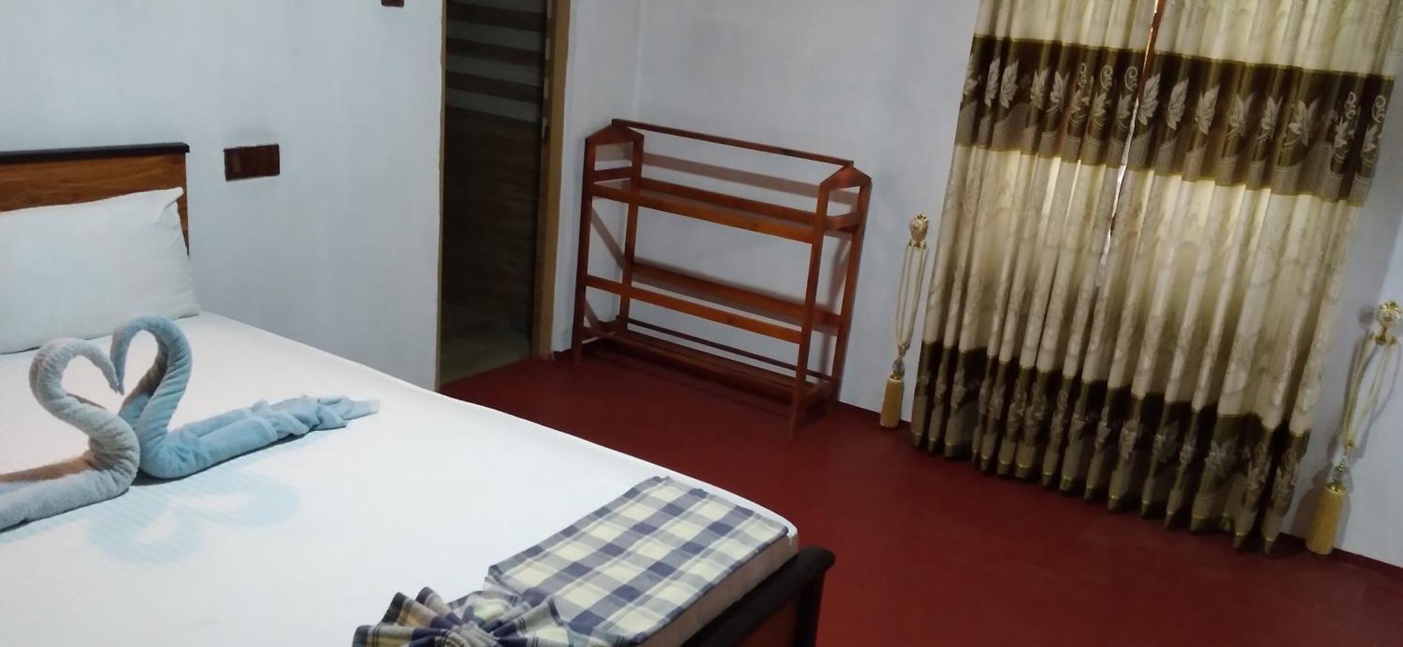 Soma Cabana, Homestay & Restaurant Tangalle Luaran gambar