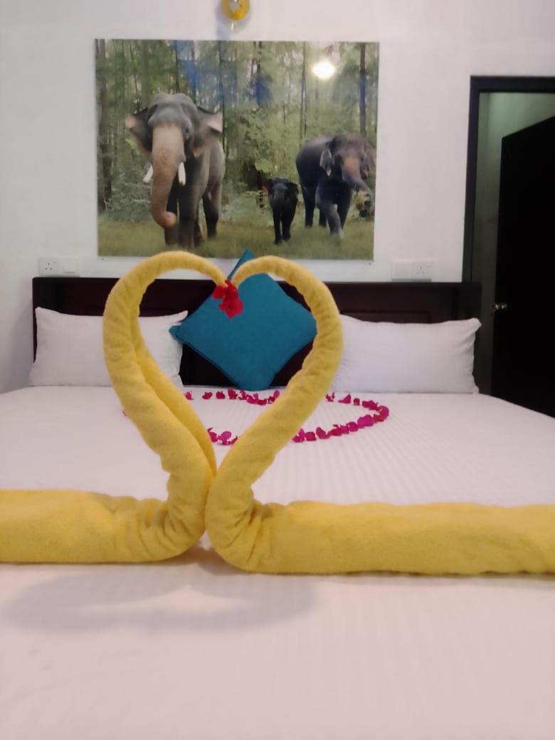 Soma Cabana, Homestay & Restaurant Tangalle Luaran gambar
