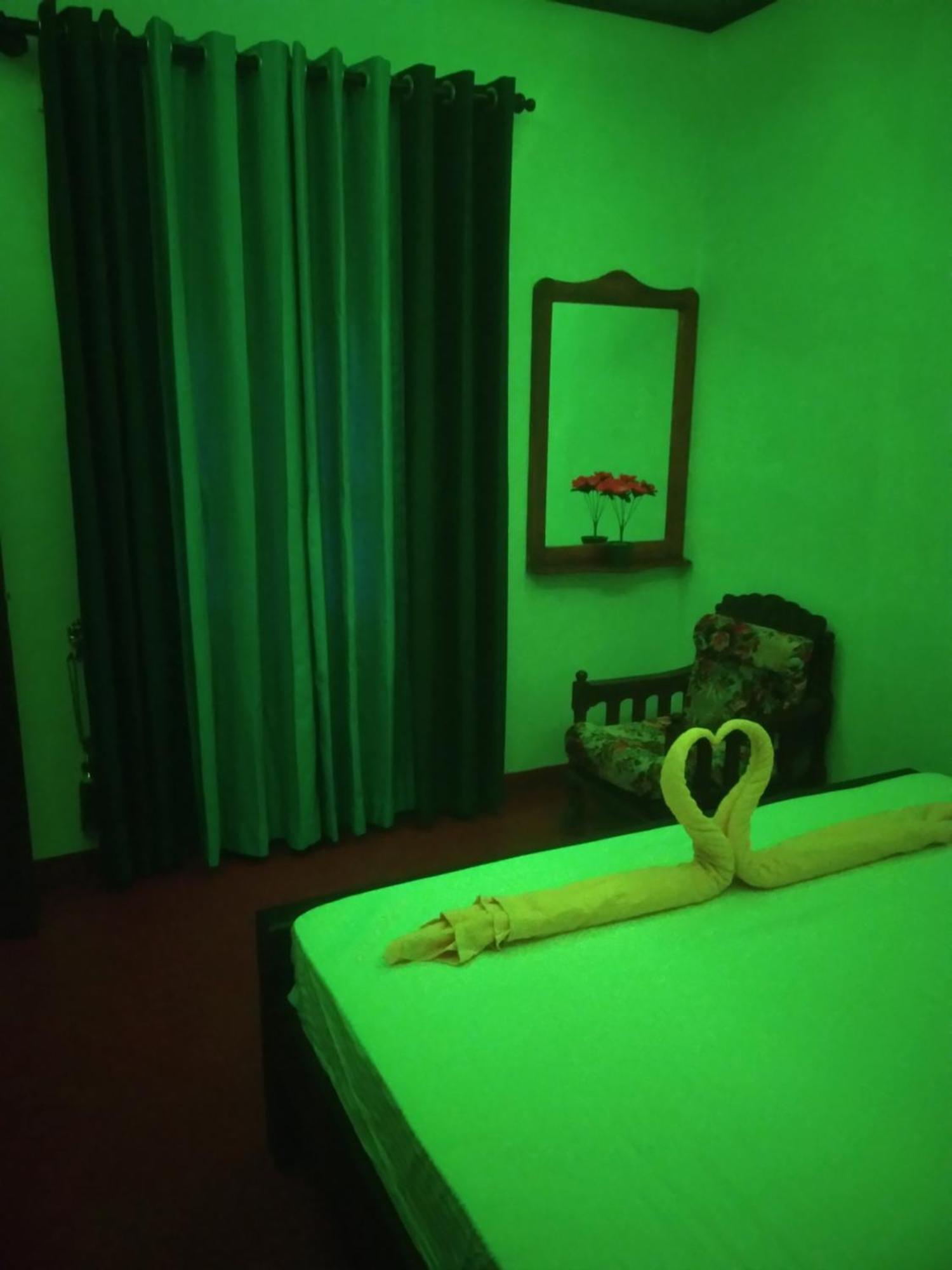 Soma Cabana, Homestay & Restaurant Tangalle Luaran gambar
