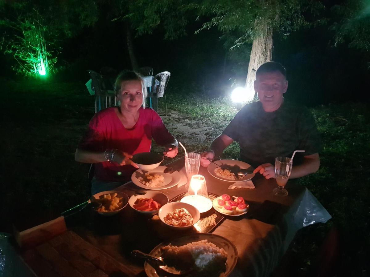 Soma Cabana, Homestay & Restaurant Tangalle Luaran gambar