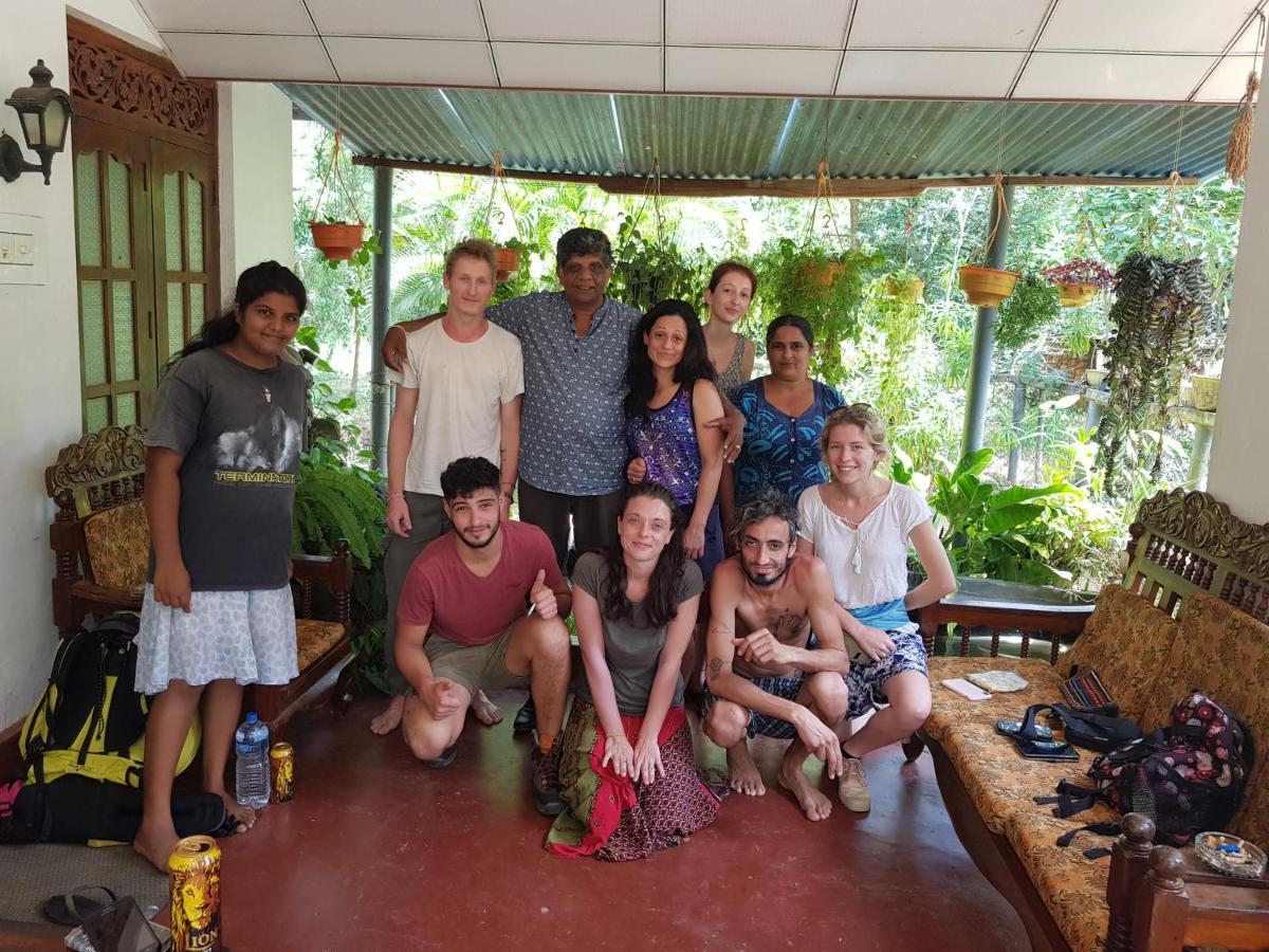Soma Cabana, Homestay & Restaurant Tangalle Luaran gambar